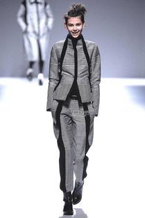 三宅一生服装图片,解构与重组的艺术时尚之旅